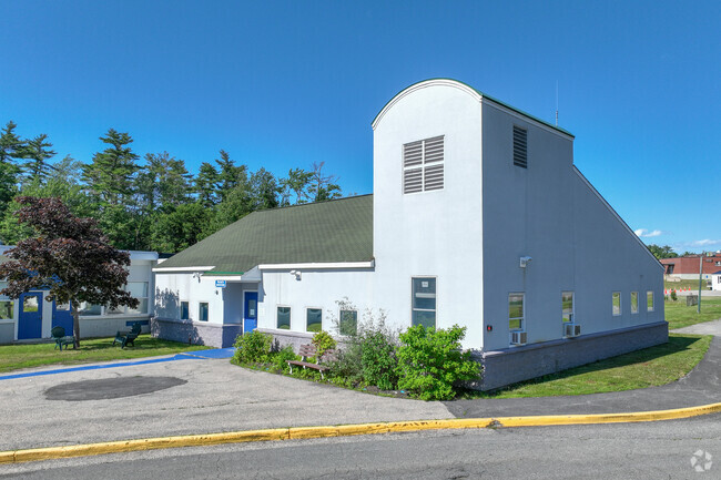 Jameson Elementary School enrolls little learners in the Old Orchard Beach area.