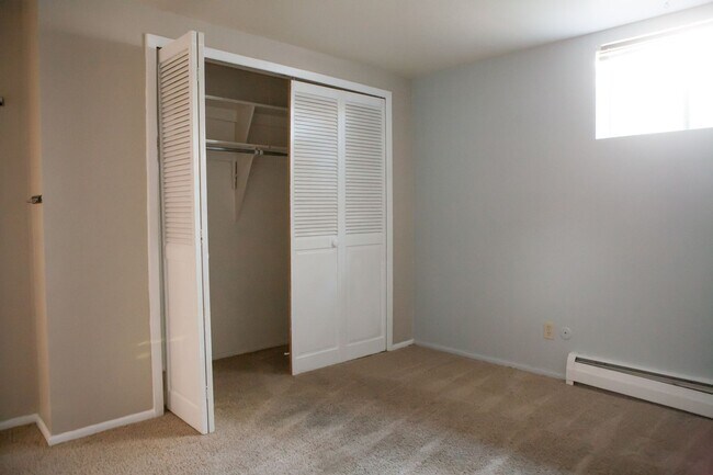 1685 S Kenton Way, Aurora, CO 80012 - photo 4