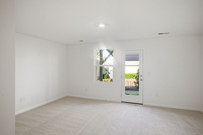 3709 Elm Grove Ln, Raleigh, NC 27604 - photo 2