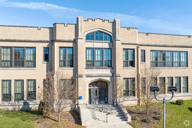 Roosevelt Elementary School in Kenosha maintains a B rating on Niche.
