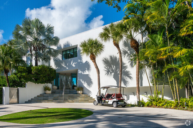 The Village of Key Biscayne is home to many large estates with many on the water.