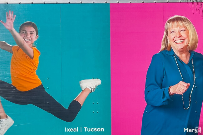 Glenn Heights Tucson has a colorful community.