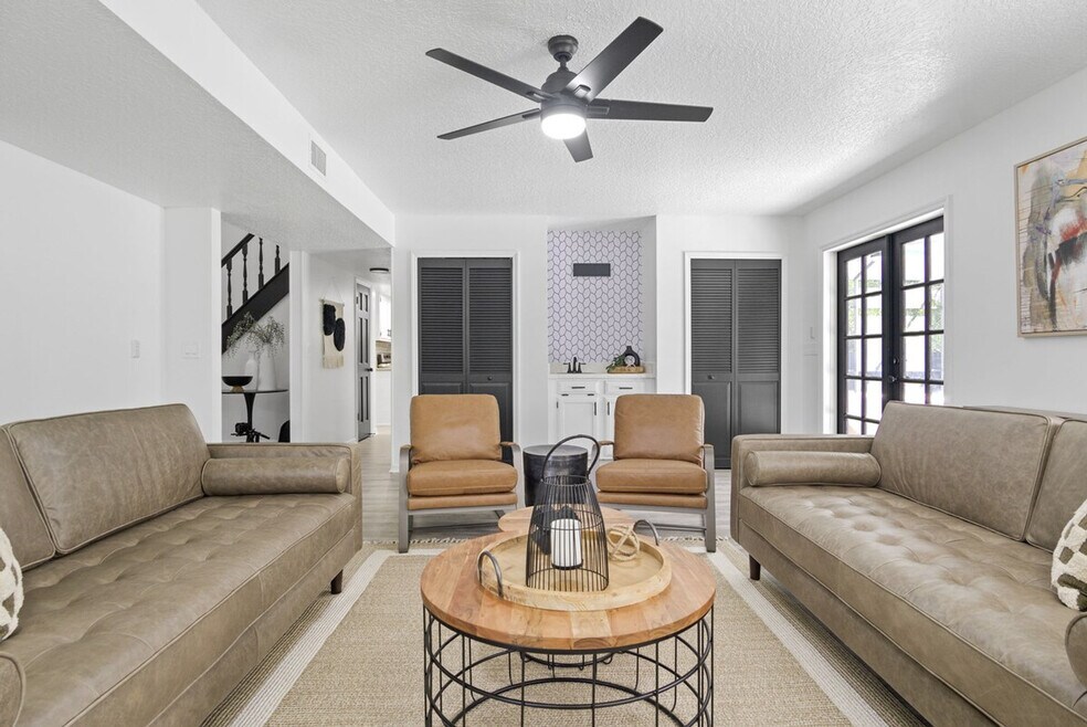 2540 Albany Dr unit ID1094238P, Kissimmee, FL 34758 - photo 1