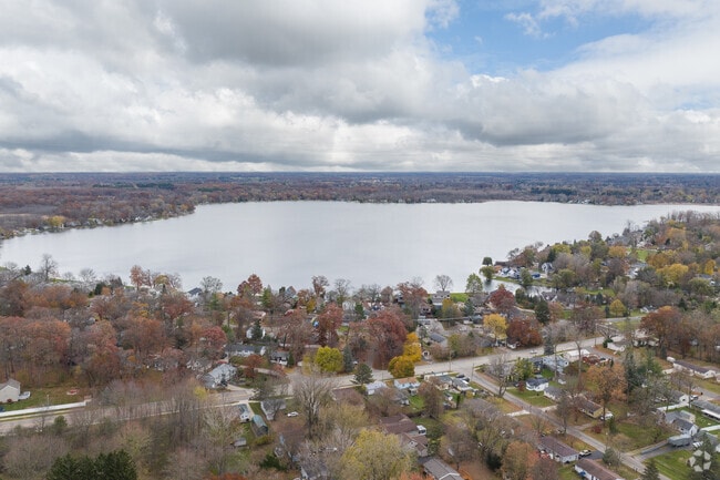 Lake Lansing is a 461-acre lake in Haslett just a few miles northeast of the state's capital.