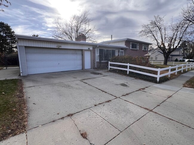 1344 E 8125 S, Sandy, UT 84093 - photo 3