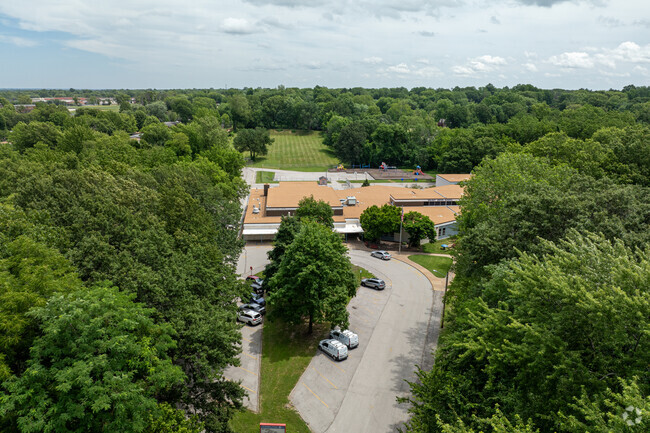 Walnut Grove Elementary School is part of the Ferguson-Florissant School District.
