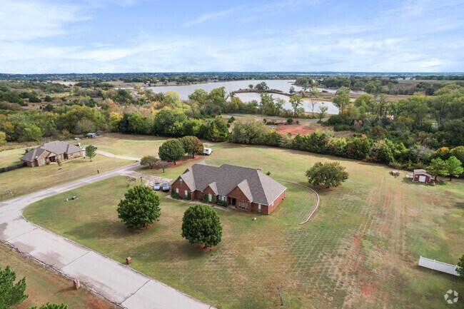 Find your dream home surrounded by nature in Purcell.