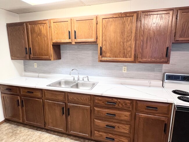 609 N Pokegama Ave unit 609 2, Grand Rapids, MN 55744 - photo 3