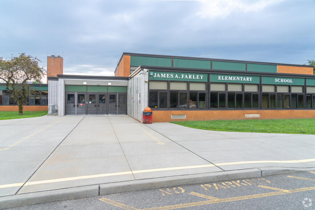 James A Farley Elementary School
provides education to the little residents of Stony Point.