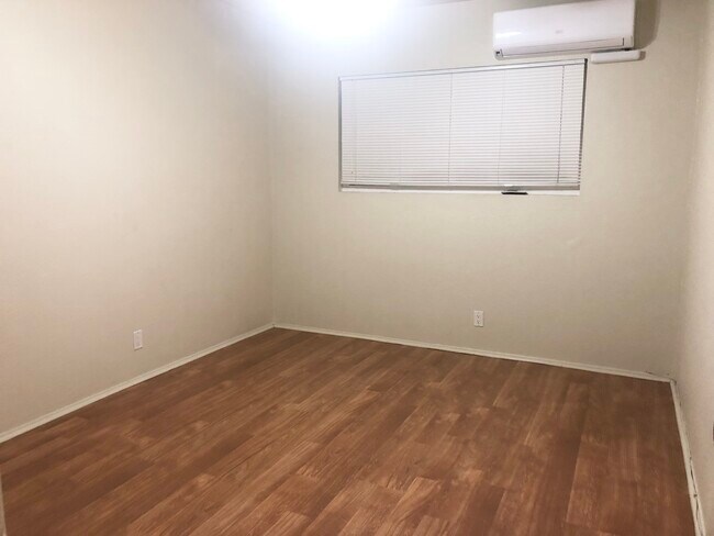 4413 Farquhar Ave, Los Alamitos, CA 90720 - photo 5