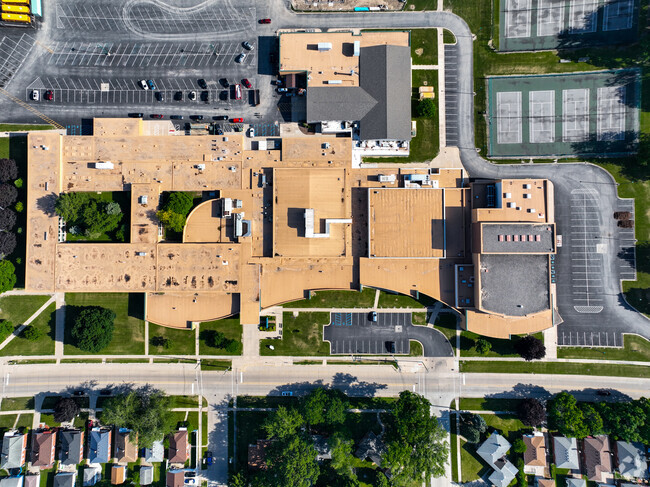 Welcome to the Allen Park High School in Allen Park, MI.