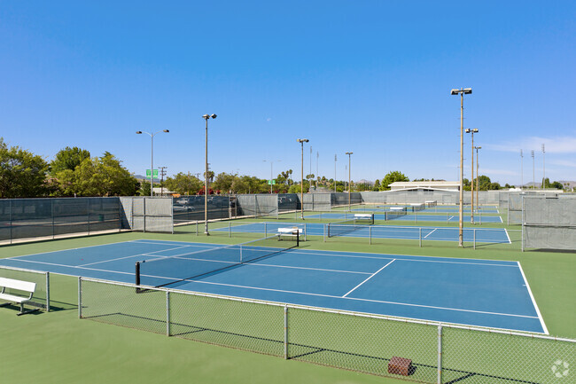There are many tennis courts at Thousand Oaks High School.