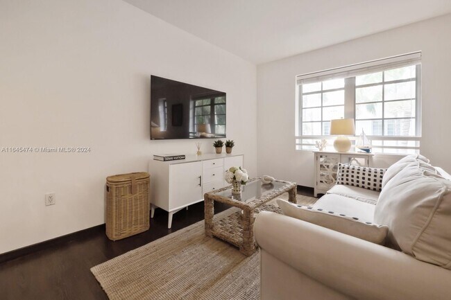 The Governor unit 310, Miami Beach, FL 33139 - photo 4