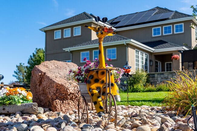 Residents in The Farm-Arapahoe take pride in their front yards and landscaping.