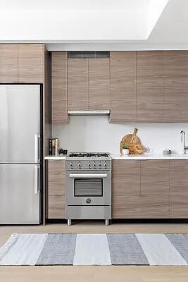 555 W 38th St Unit 2013, New York, NY 10018