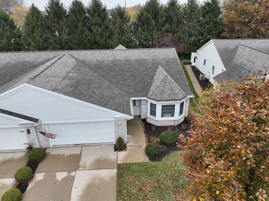 1719 E Waterberry Dr, Huron, OH 44839 - photo 2