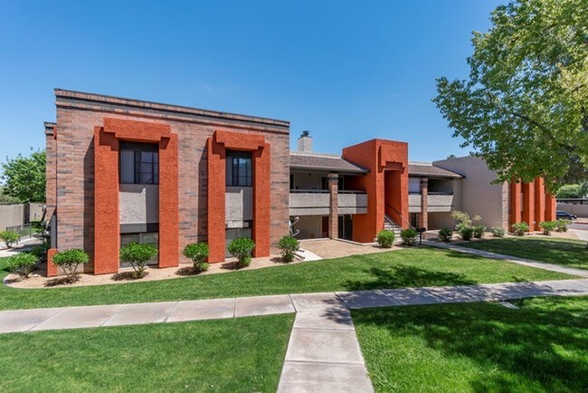 Aria on Mill, Tempe, AZ 85282 - photo 4