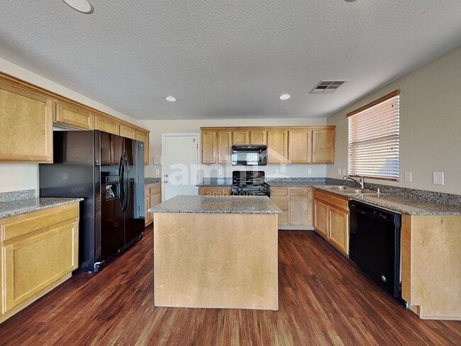 6490 Albina Creek St, Las Vegas, NV 89149 - photo 3