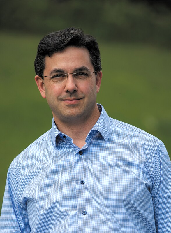 Derek Cosentino