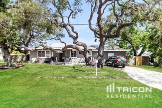 10719 Cherokee Dr, St. Petersburg, FL 33708