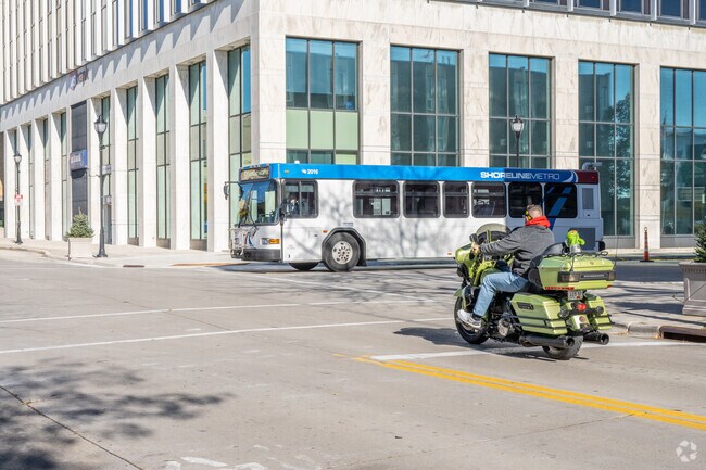 Central Sheboygan residents use buses and cars to travel easily through the neighborhood.