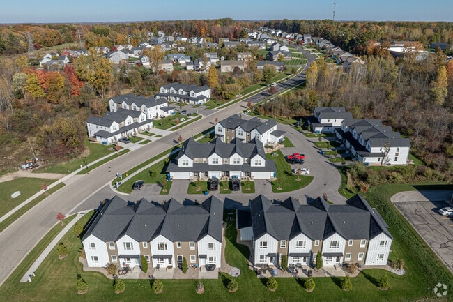 11295 Sessions Dr NW, Grand Rapids, MI 49534 - photo 6