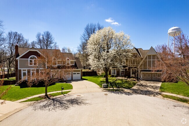 Homes in Lake Waukomis are often dotted with trees, giving the neighborhood a homey feel.