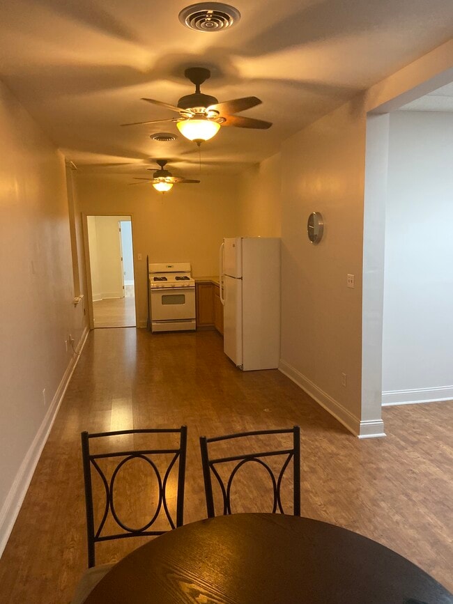 312 N Washington Ave unit Second floor, Scranton, PA 18503 - photo 6