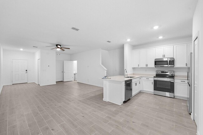 1708 Garden Grove Ct, Jacksonville, FL 32211 - photo 6