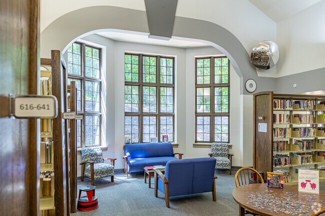 The Southside Branch Library is a great destination for Union Ridge readers.