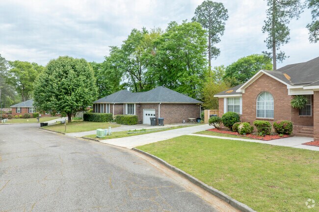 Montclair residents take pride in curbside appeal.