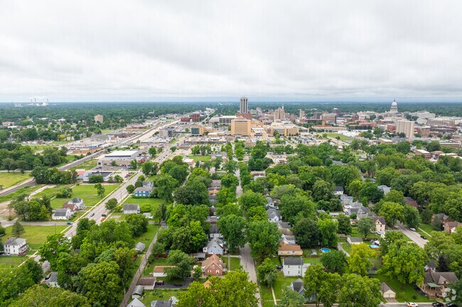 Enos Park is just a short drive from downtown Springfield.