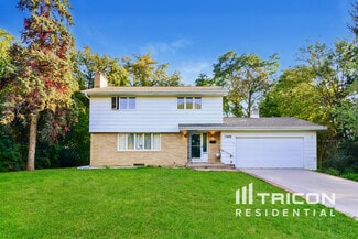 4721 33rd Ave N, Minneapolis, MN 55422