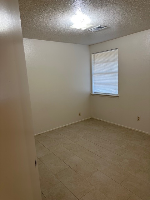 3719 Tiffany Dr, Houston, TX 77045 - photo 5