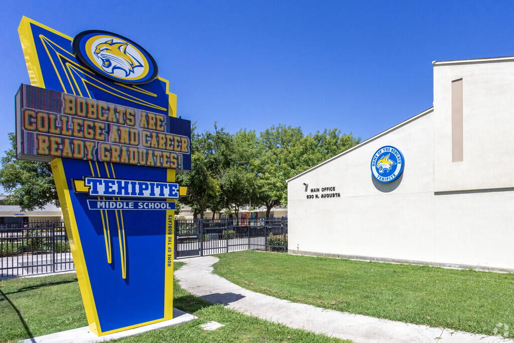 Fresno's Tehipite Middle School is home of The Bobcats.