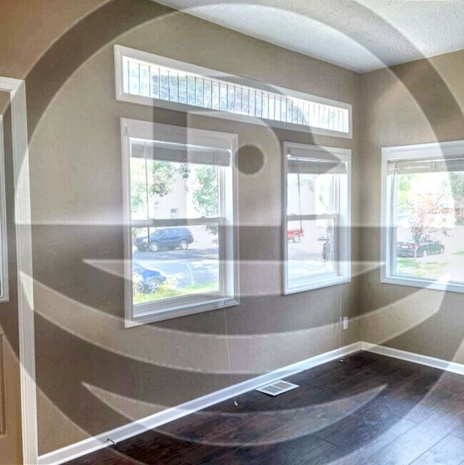 1018 14th St, Greeley, CO 80631 - photo 5