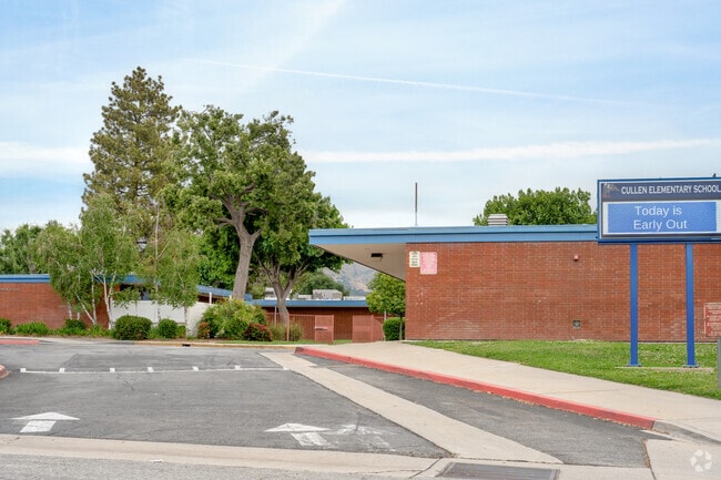 Cullen Elementary School teaches students in grades K-5.