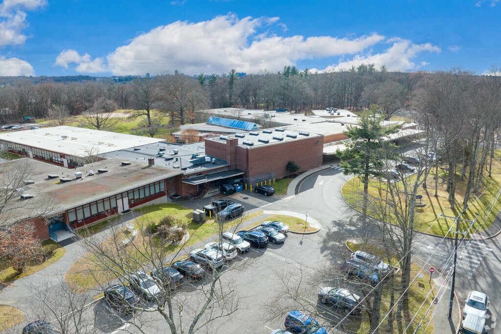 Roxbury School sits on a large campus.