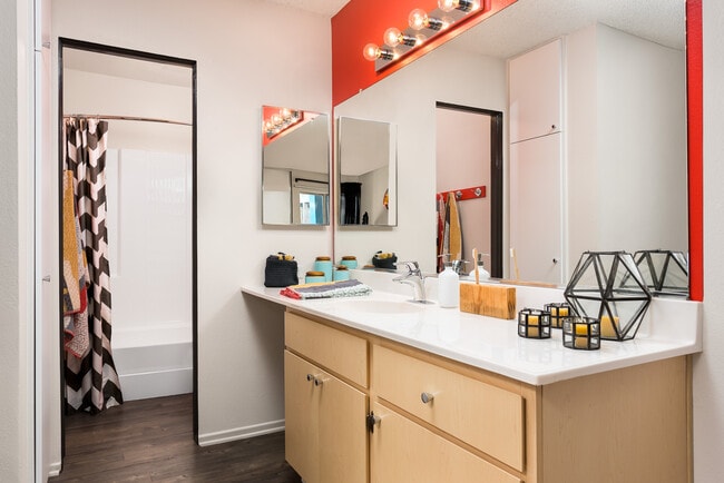 AVA Pacific Beach, San Diego, CA 92109 - photo 6