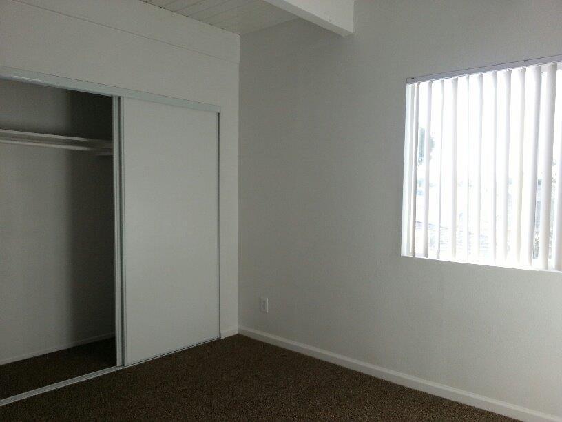 1415 E Cruces St unit 4, Wilmington, CA 90744 - photo 1