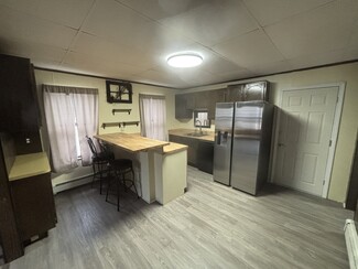 22 Pettingill St Unit 2, Lewiston, ME 04240