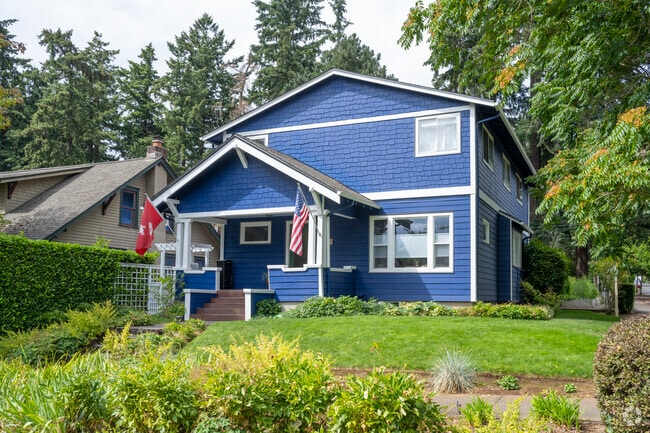 Carter Park offers beautiful two-story homes.