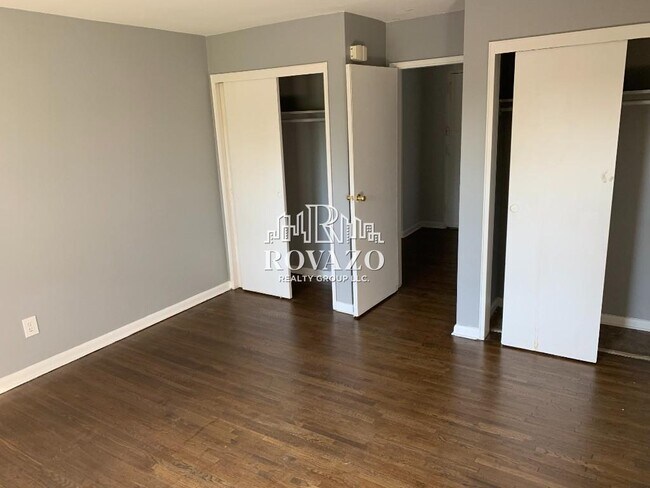 291 Wainwright St unit 20, 6, Newark, NJ 07112 - photo 4