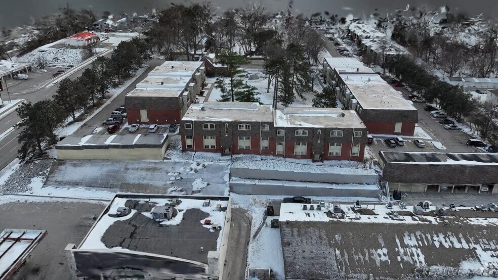 12025 Pierce Plaza unit 124, Omaha, NE 68144 - photo 2