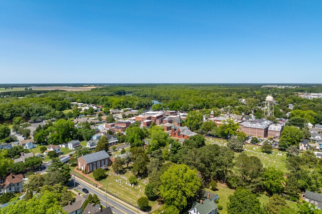 Snow Hill is a cozy town tucked away in Worcester County in Maryland.