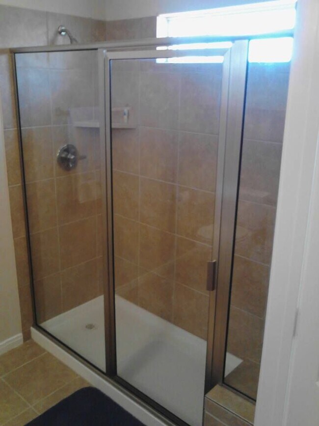 Large Walk in Shower with Bench