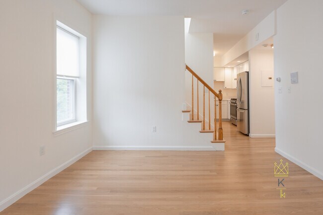 5 Davis Ave unit 6, Brookline, MA 02445 - photo 6