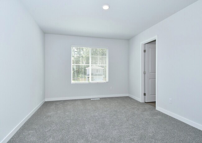 1557 Clark Ave St unit 36474221, Battle Ground, WA 98604 - photo 7