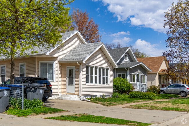 Trolley Park residents enjoy mature trees and a walkable neighborhood.