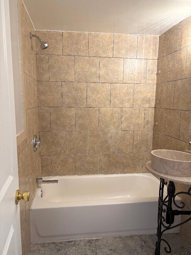 3415 5th St SE Unit EAST GATE CONDO, Washington, DC 20032